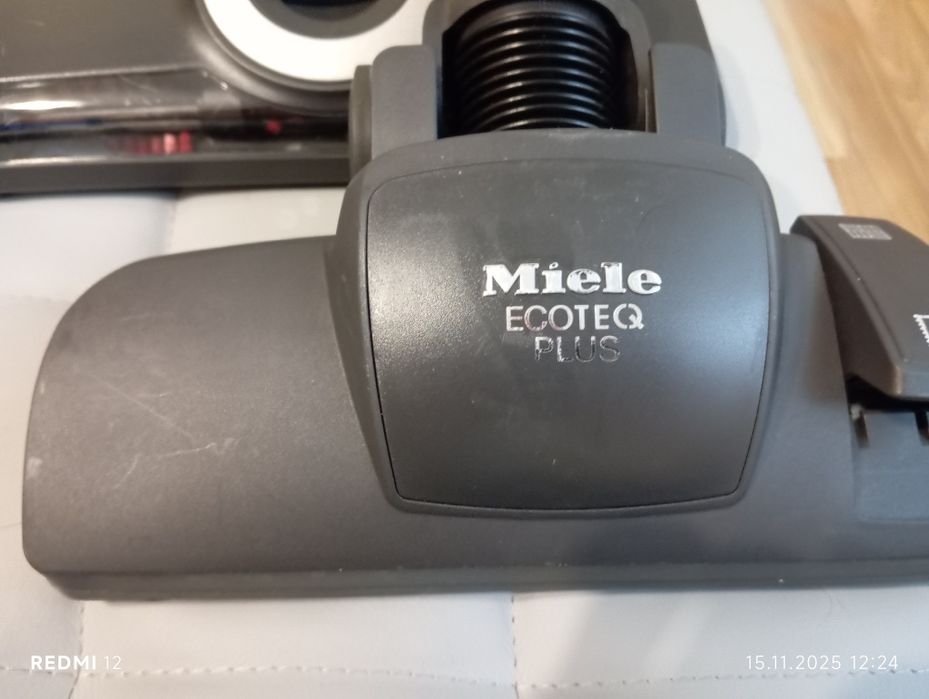 Odkurzacz Miele kapletny na gwarancji