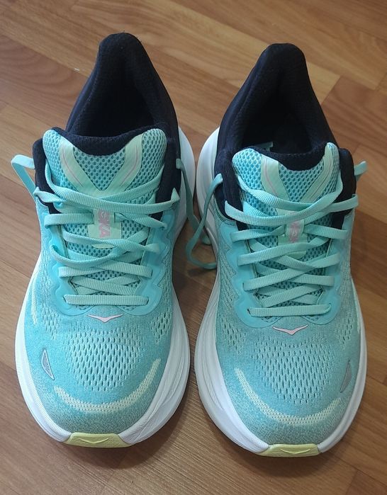 Кросівки Hoka Bondi 9
