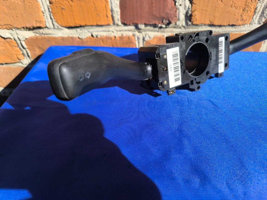 Підрульовий перемикач в зборі VAG 8L0953513G / 4B0953503G