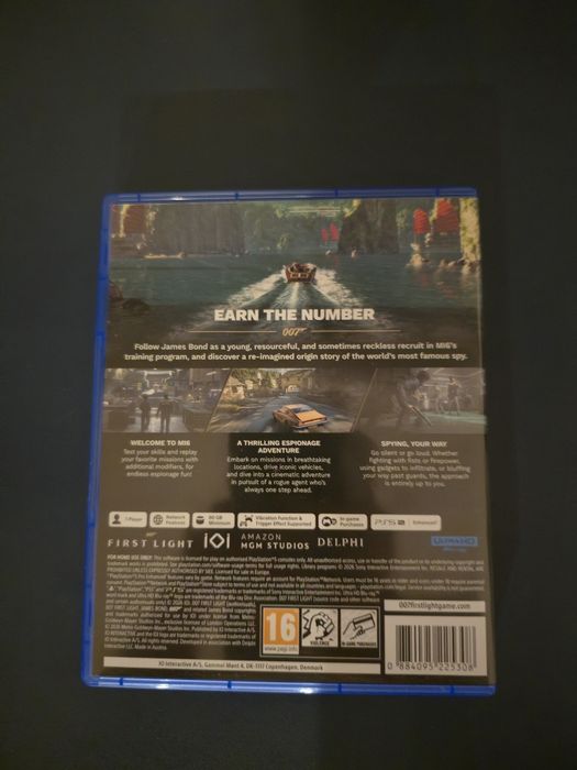 Gra 007 First Light PlayStation 5