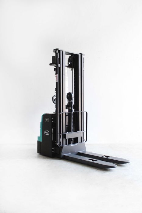Stacker elétrico Baoli ES16-N02 (1600 kg) - NOVO