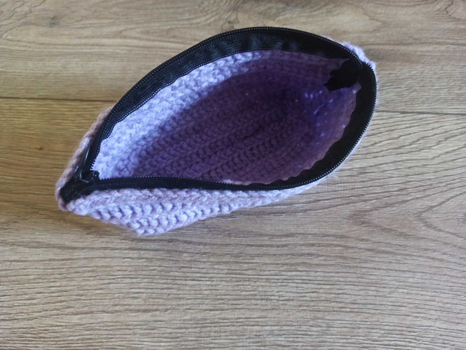 Piórnik, kosmetyczka - szydełko