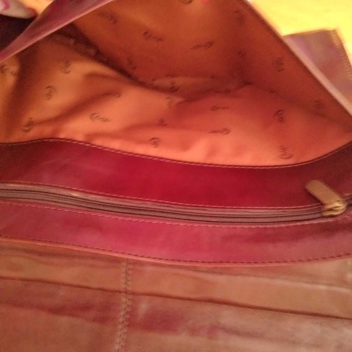 Pasta executivo em pele genuína (com chave)