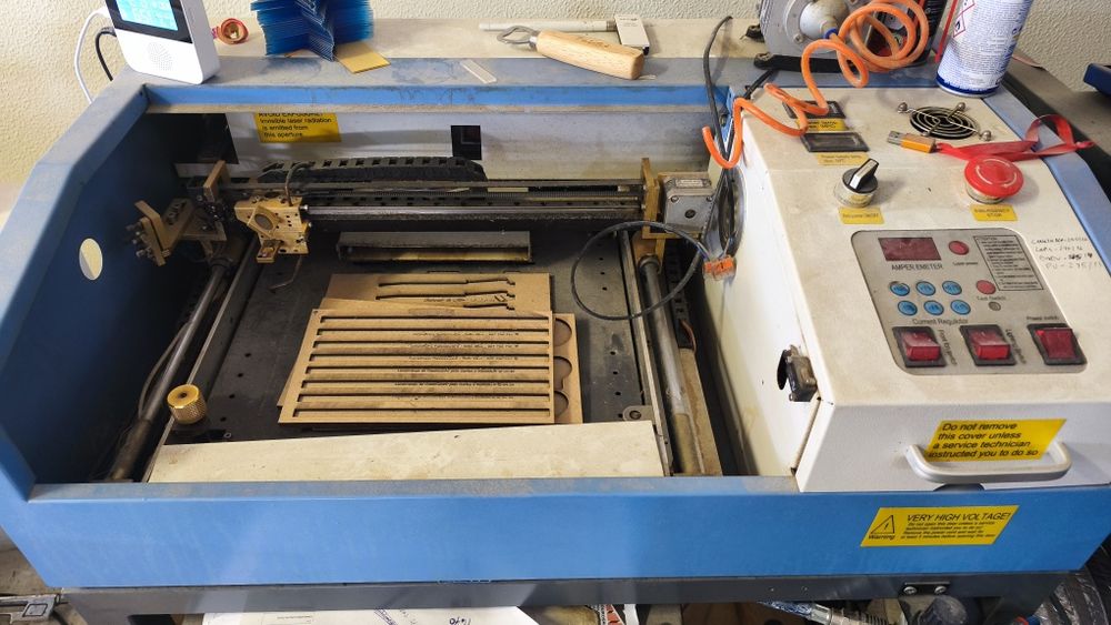 Troco máquina laser por impressora 3d
