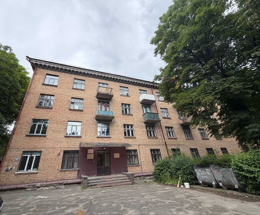 Окрема нежитлова будівля Солом'янський район