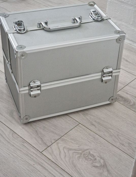 Inter-Vion - Kufer kosmetyczny