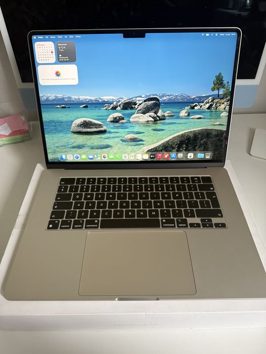 Macbook Air 15” M2 Starlight 8/256gb Stan Idealny Gwarancja 24 Miesiac