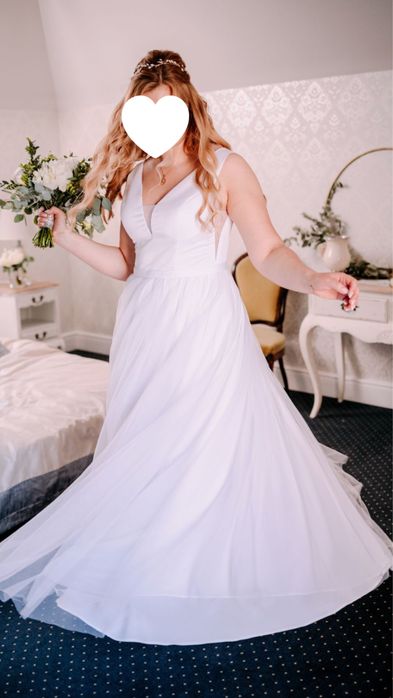 Biała, klasyczna suknia ślubna, tiul  L / XL 178cm i mniej