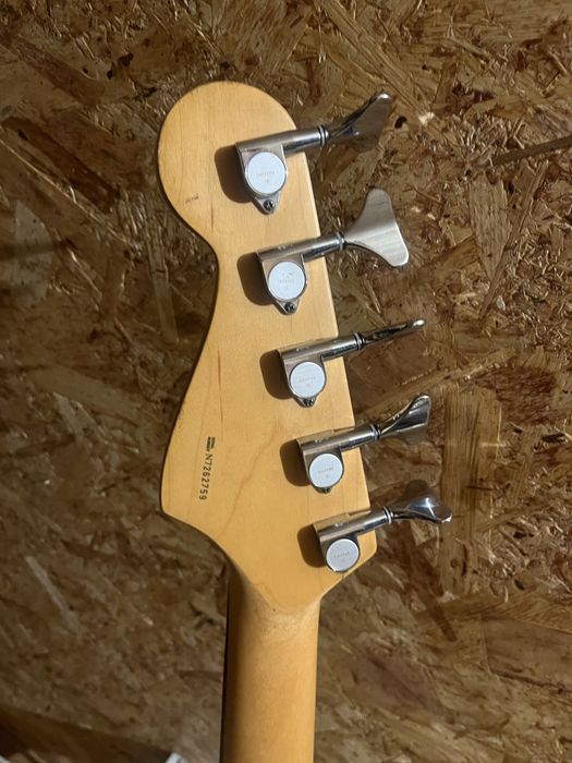 Fender USA Jazz Bass Deluxe V 1997 - Made in USA - 5 Cordas (Shur Era)