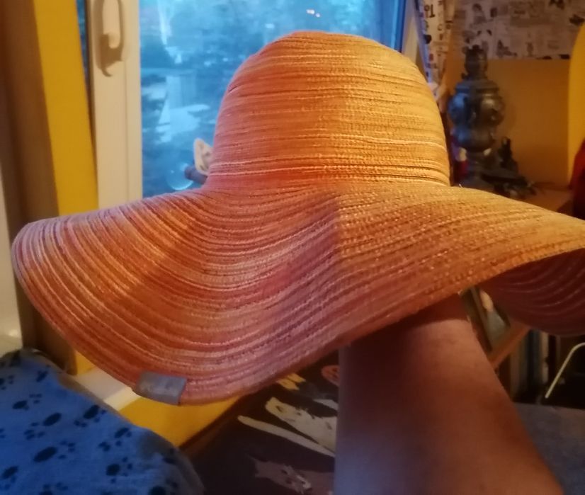 Kapelusz    Columbia