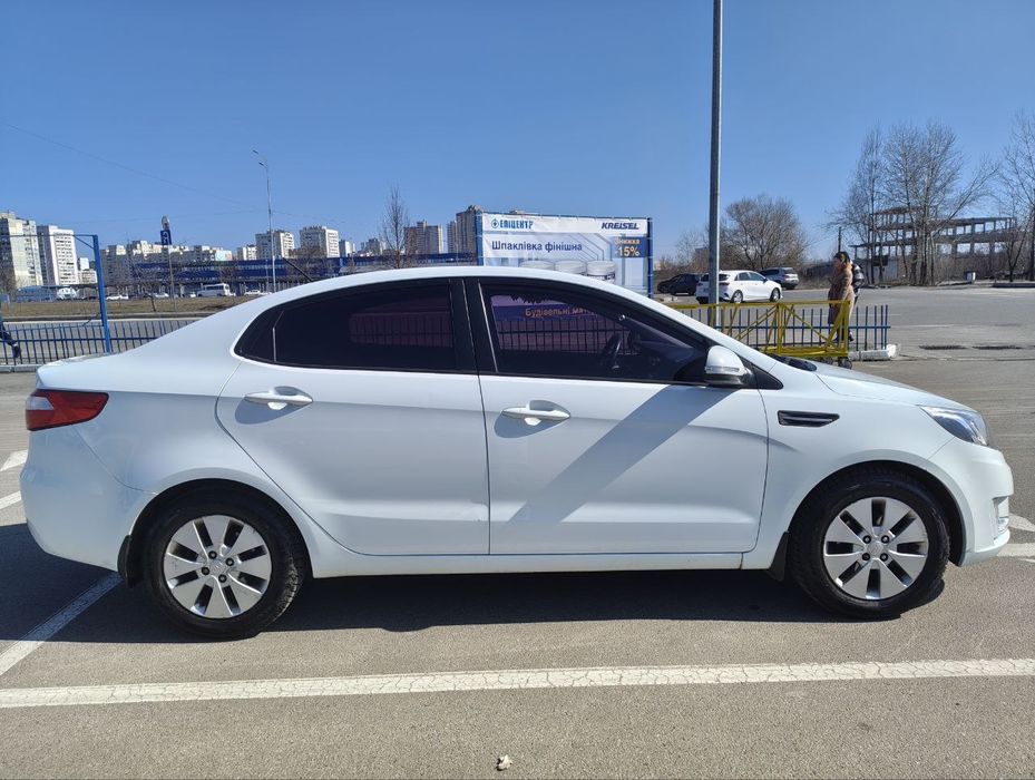 Kia Rio 2012 року