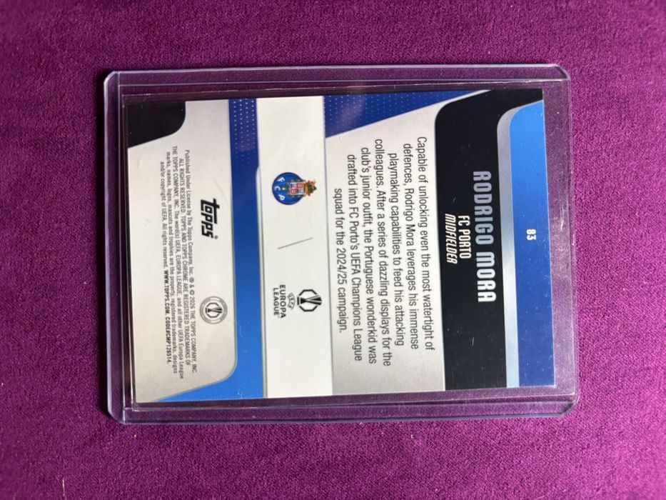 Rodrigo Mora negative refractor topps Raro