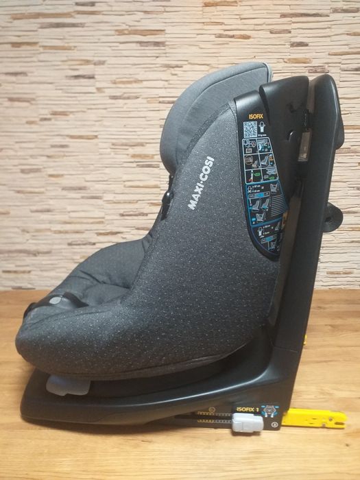 Fotelik samochodowy MAXI COSI  0-18 KG obrotowy 360