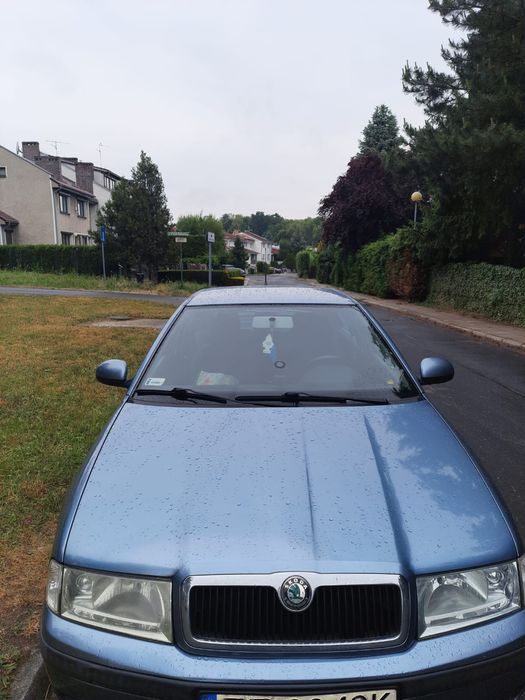 Samochó osobowy z 2010 roku , benz.+gaz.Skoda Octavia 1 , 1,6l