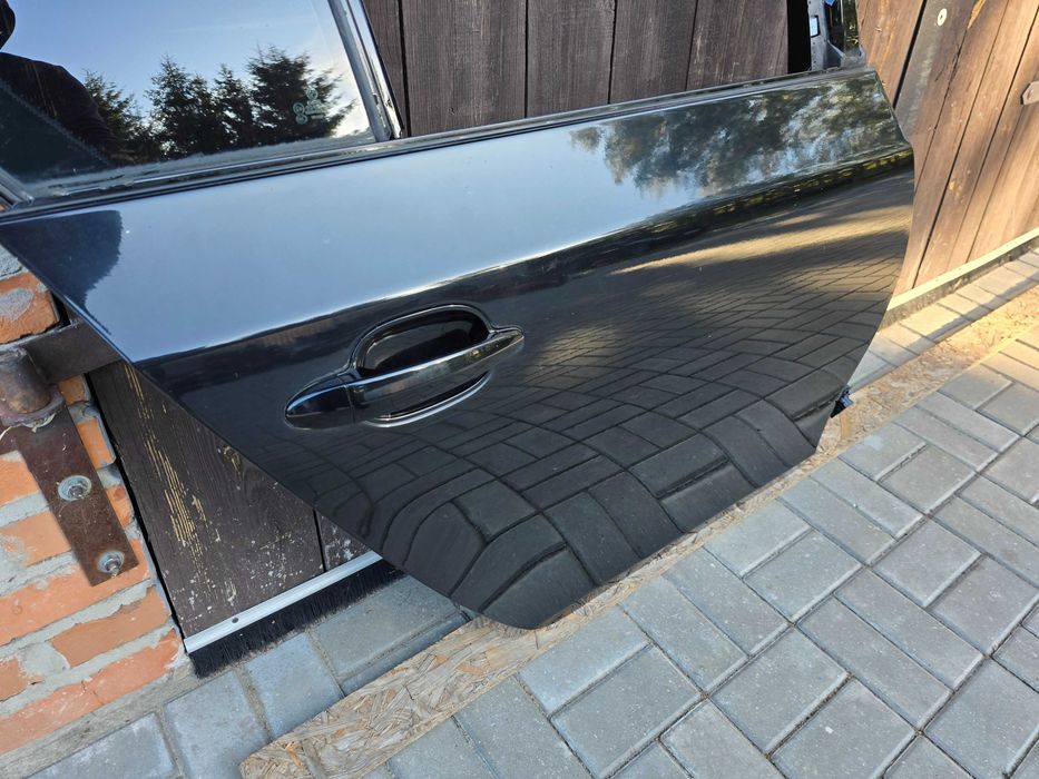 BMW 5 E60 Drzwi Prawe Tył Schwarz 2 668/9 Org. Lakier