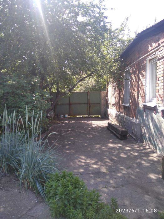 Продам часть дома, Н.Дома ,10 минут от метро Дворец спорта 17000