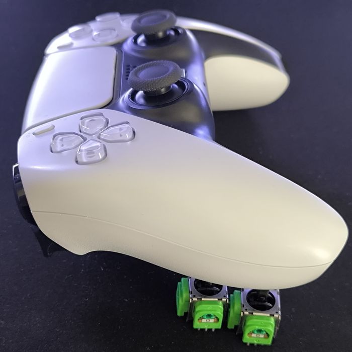 Dualsense PS5 com joysticks TMR Favor Union