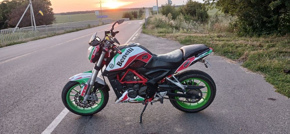 Продам Benelliі тнт 25