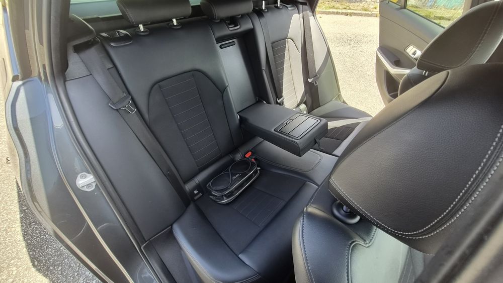 BMW 320d Touring Shadow Sport Line