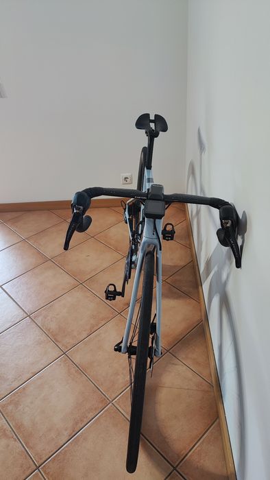 Bicicleta de estrada Focus izalco. tam50