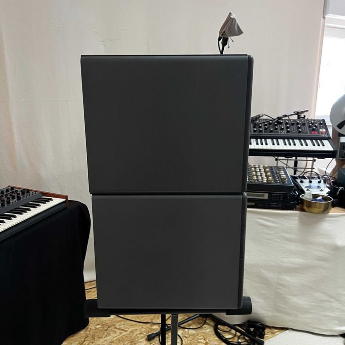 2X EMES Blue Studio Speakers Active