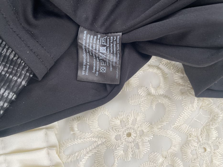 *Roman*Klasyczna sukienka  42