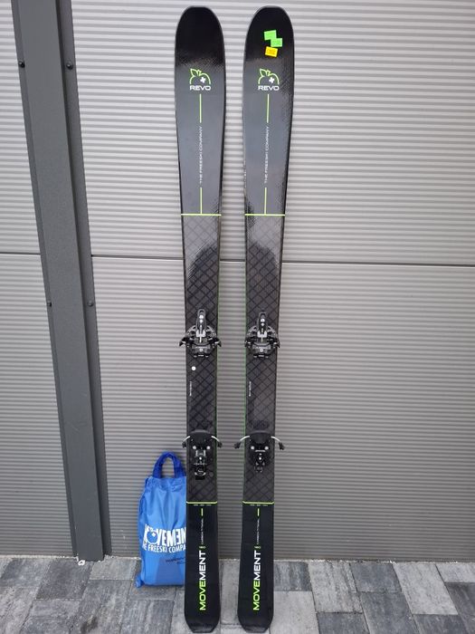 Zestaw skiturowy narty Movement Carbon Titanial 82 160 Alpinist z foką