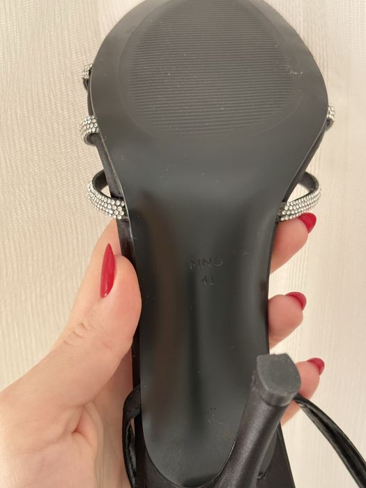 Босоніжки Mango