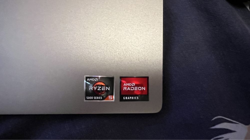 Dell Inspiron 5515 Ryzen 5 5500U/8GB/512/Win11