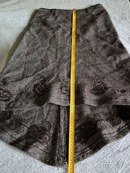 Spódnica wełniana asymetryczna solar