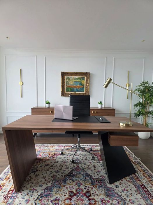 Escritório premium remodelado e mobilado no centro da Covilhã