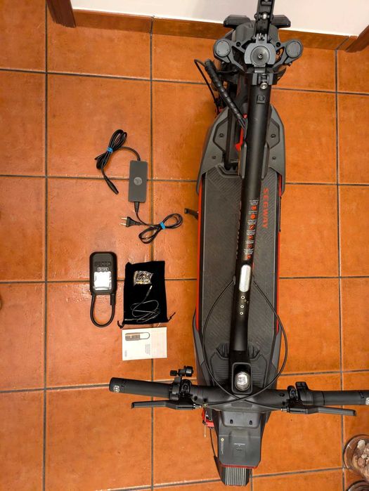 Trotinete SEGWAY ZT3-PRO - Como Nova e com garantia!