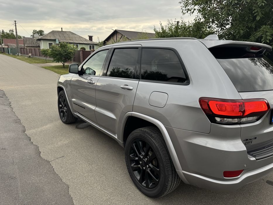 2020 Jeep Grand Cherokee в идеале с ГБО