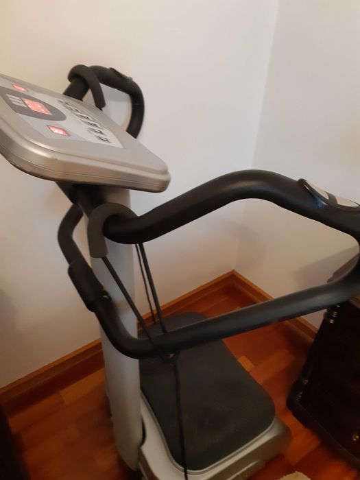 Maquina vibratória FAT DRAINER para bem estar físico