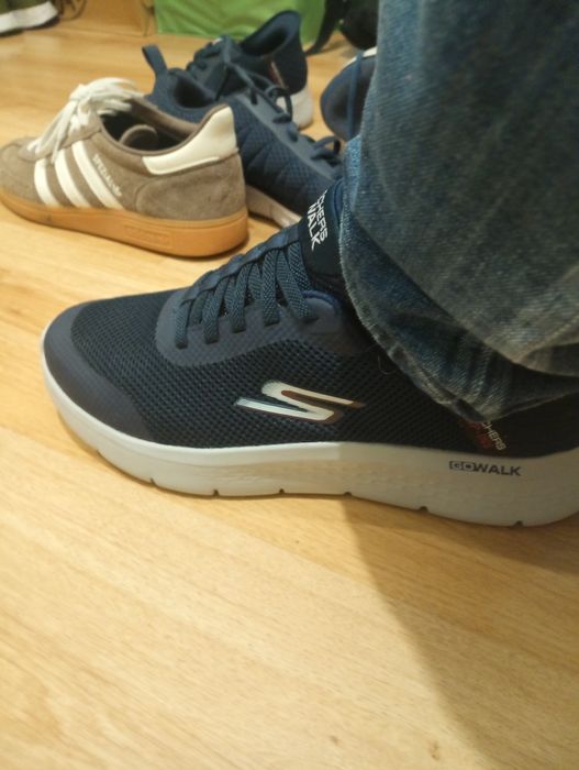 Tênis número 43 como novos