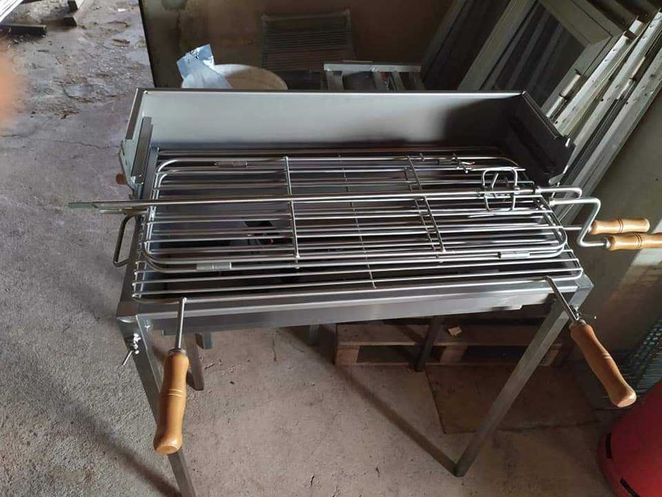 Grelhador/churrasqueira/assador inox 80 cms