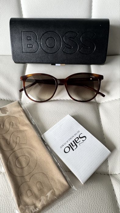 Sprzedam nowe oryginalne damskie okulary BOSS