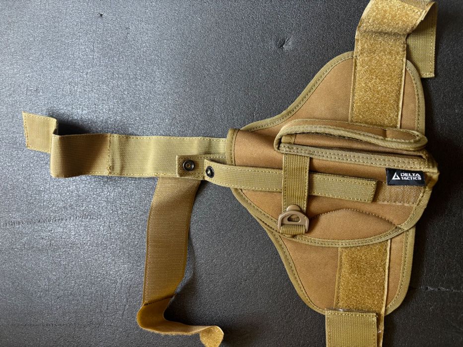 Coldre Delta tática como Novo