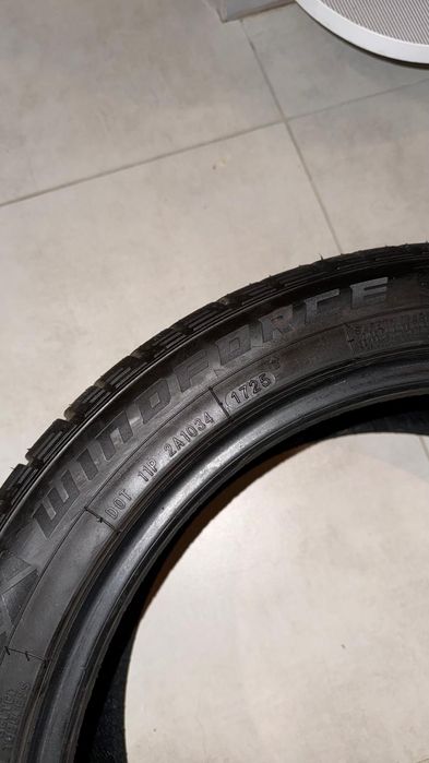 Opony zimowe 225/45R17