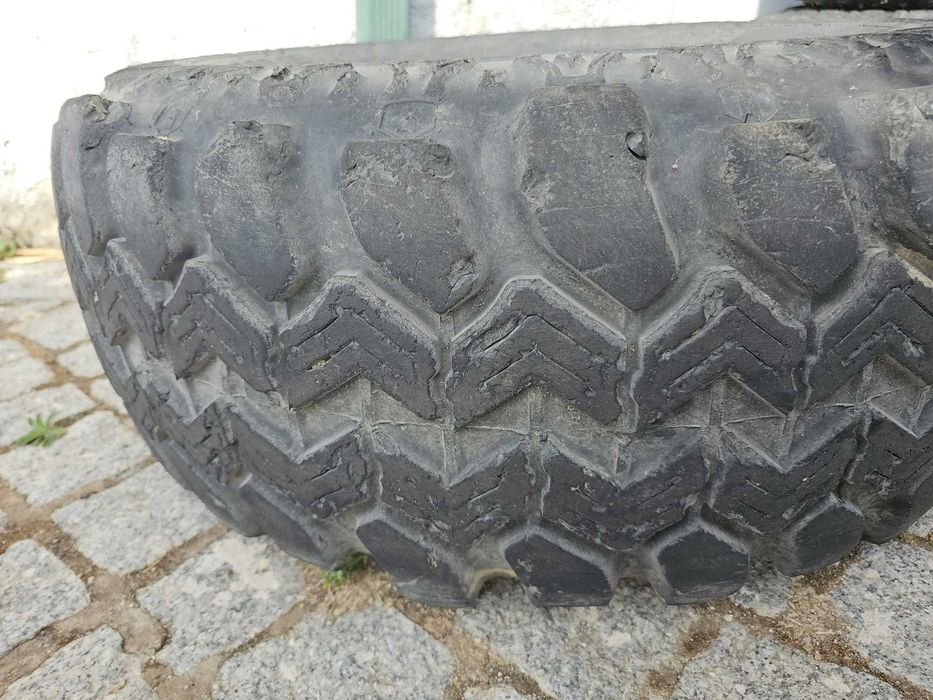 Pneus Usados 31x12.5