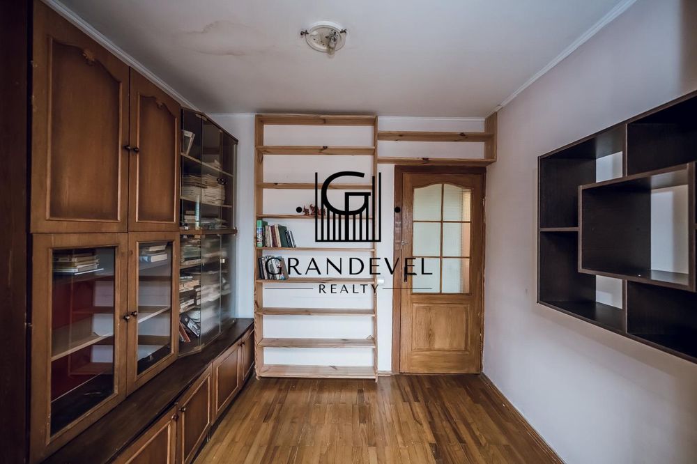 Будинок Ходосівка 185 м², 12 км Київ, сауна, баня, цоколь