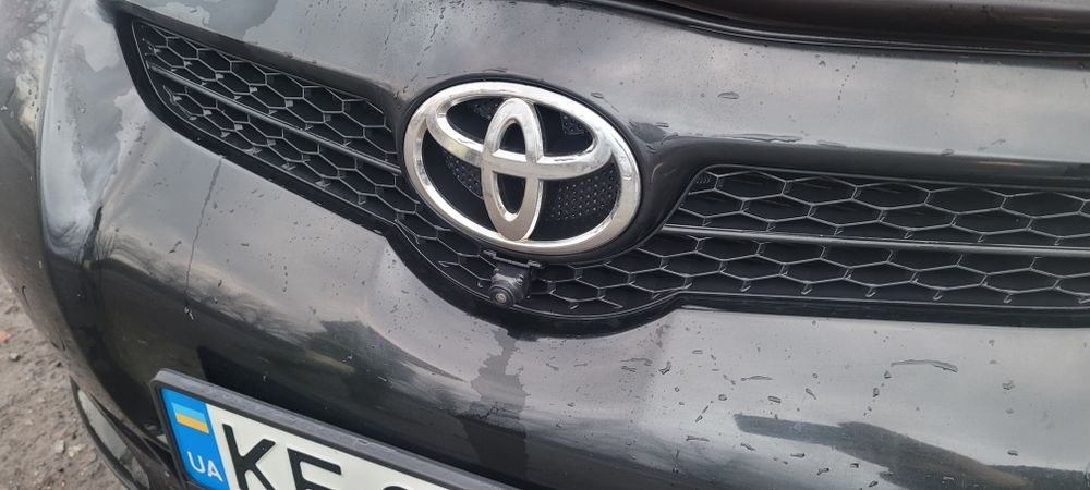 Toyota ayris 2009 г.в. 1.8, 147 л.с.