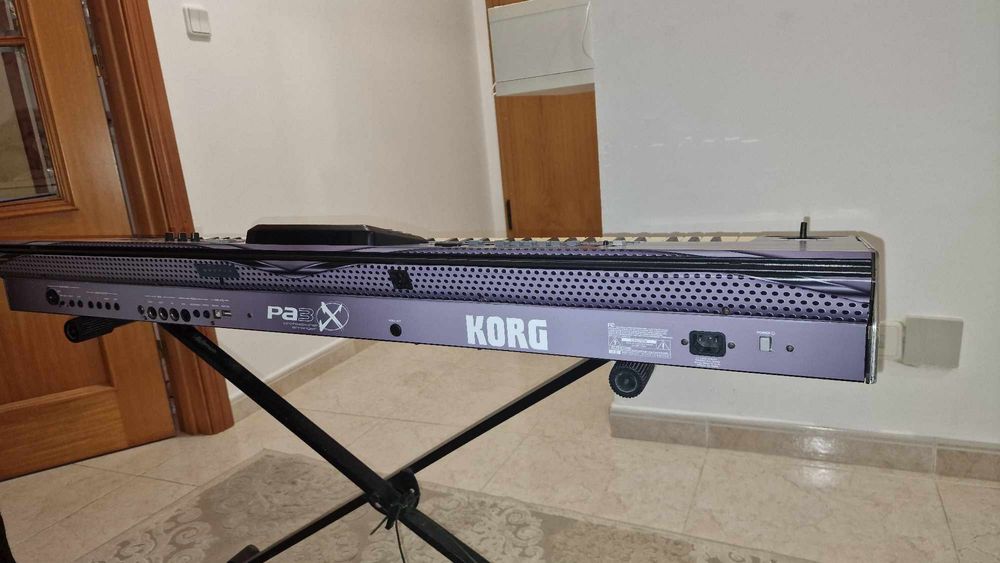 Vendo korg PA3x em bom estado