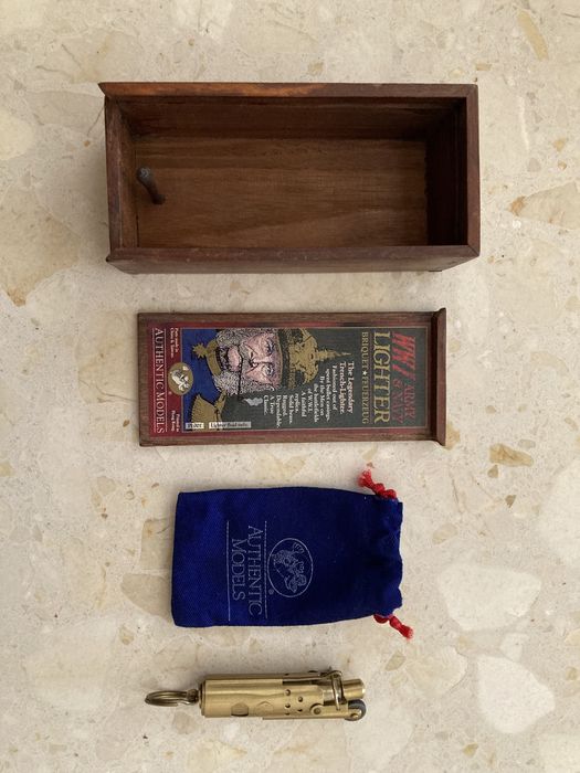 Isqueiro WWI army & navy lighter Isqueiro de coleção a funcionar