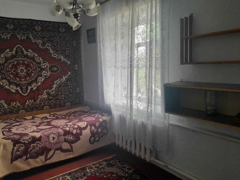Продається будинок 64 м2 з господарськими будівлями, 40 сот. землі