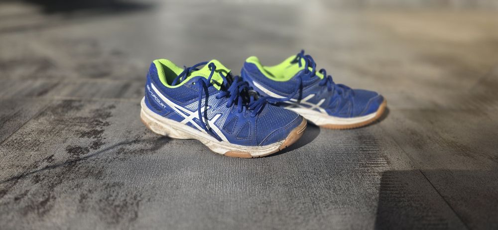 Buty Asics dzieciece rozmiar 32.5