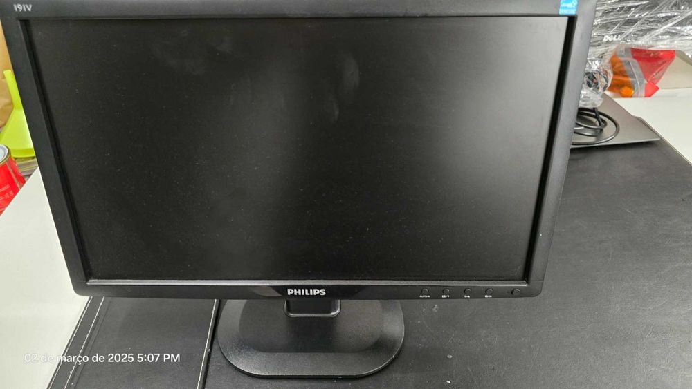 Philips Monitor 191V2, 1920 x 1080 LCD Monitor, Black64584569166337121