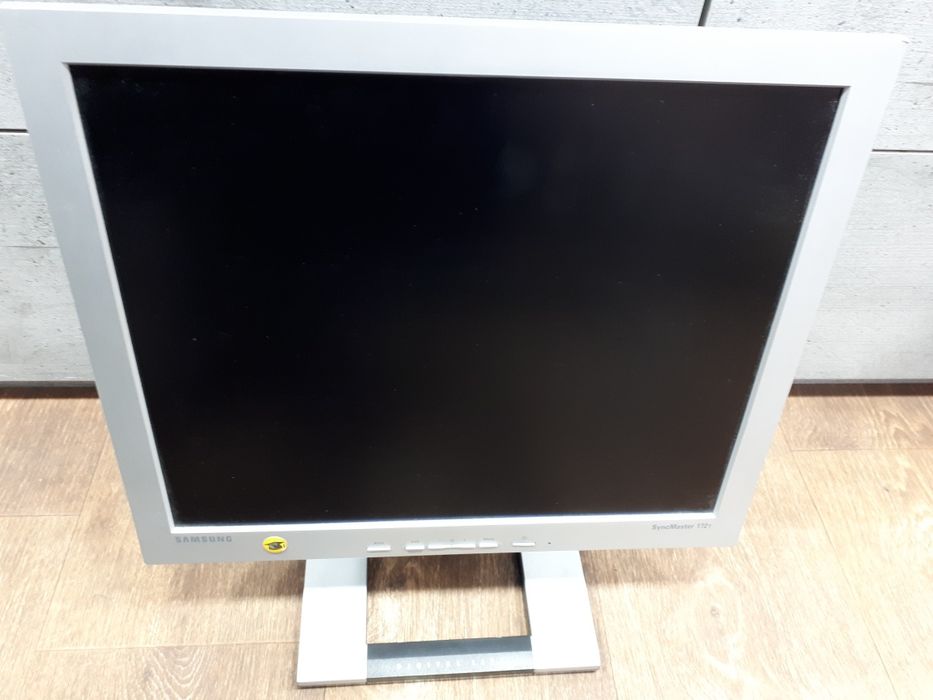 Монитор Samsung 172T