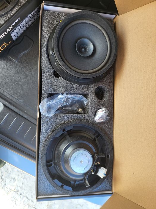 Оригінальна акустика (колонки) Suzuki Vitara