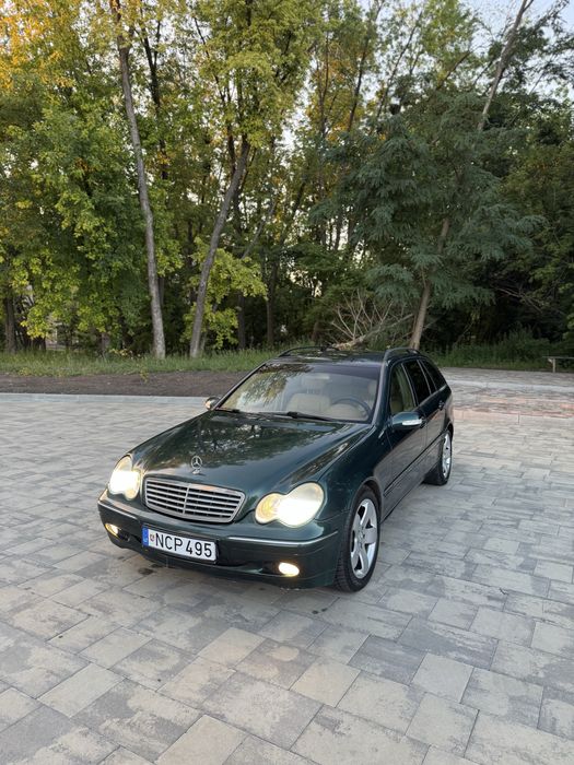 Mersedes-benz C220d автомат дизель в гарному стані